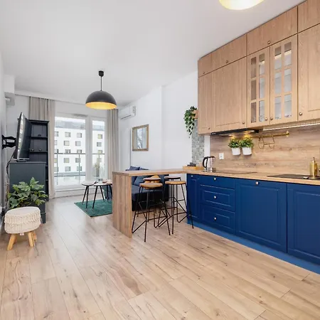 Exclusive In With Balcony, Parking, Gym And Sauna By Renters Apartament Katowice