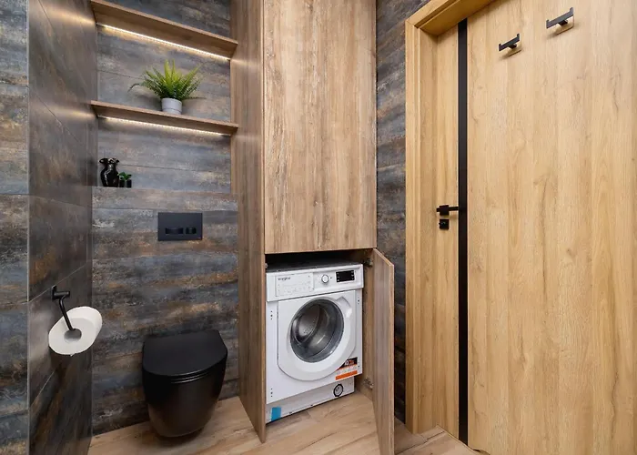 Exclusive In With Balcony, Parking, Gym And Sauna By Renters Apartamento *