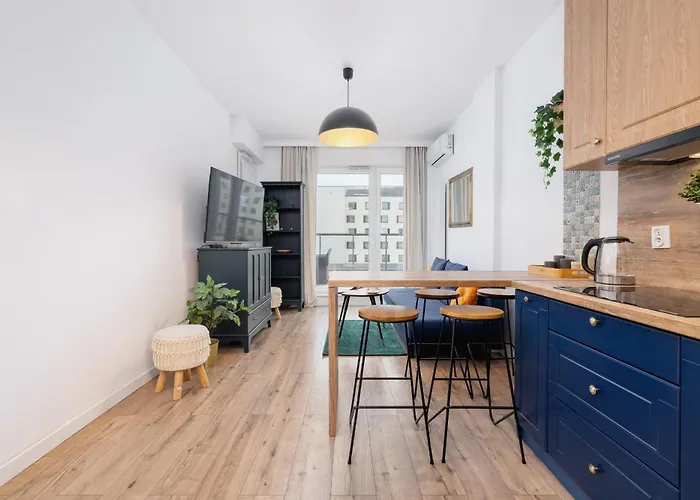 Exclusive In With Balcony, Parking, Gym And Sauna By Renters